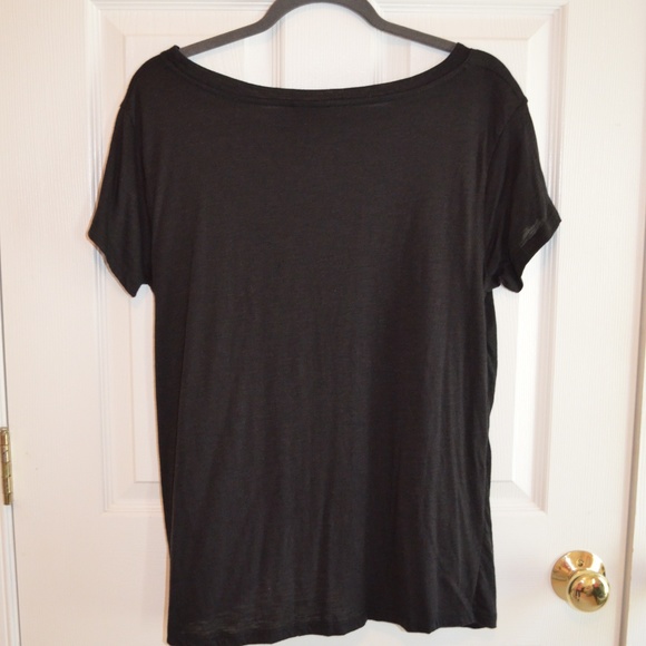 Twist Hem Top - Picture 3 of 3